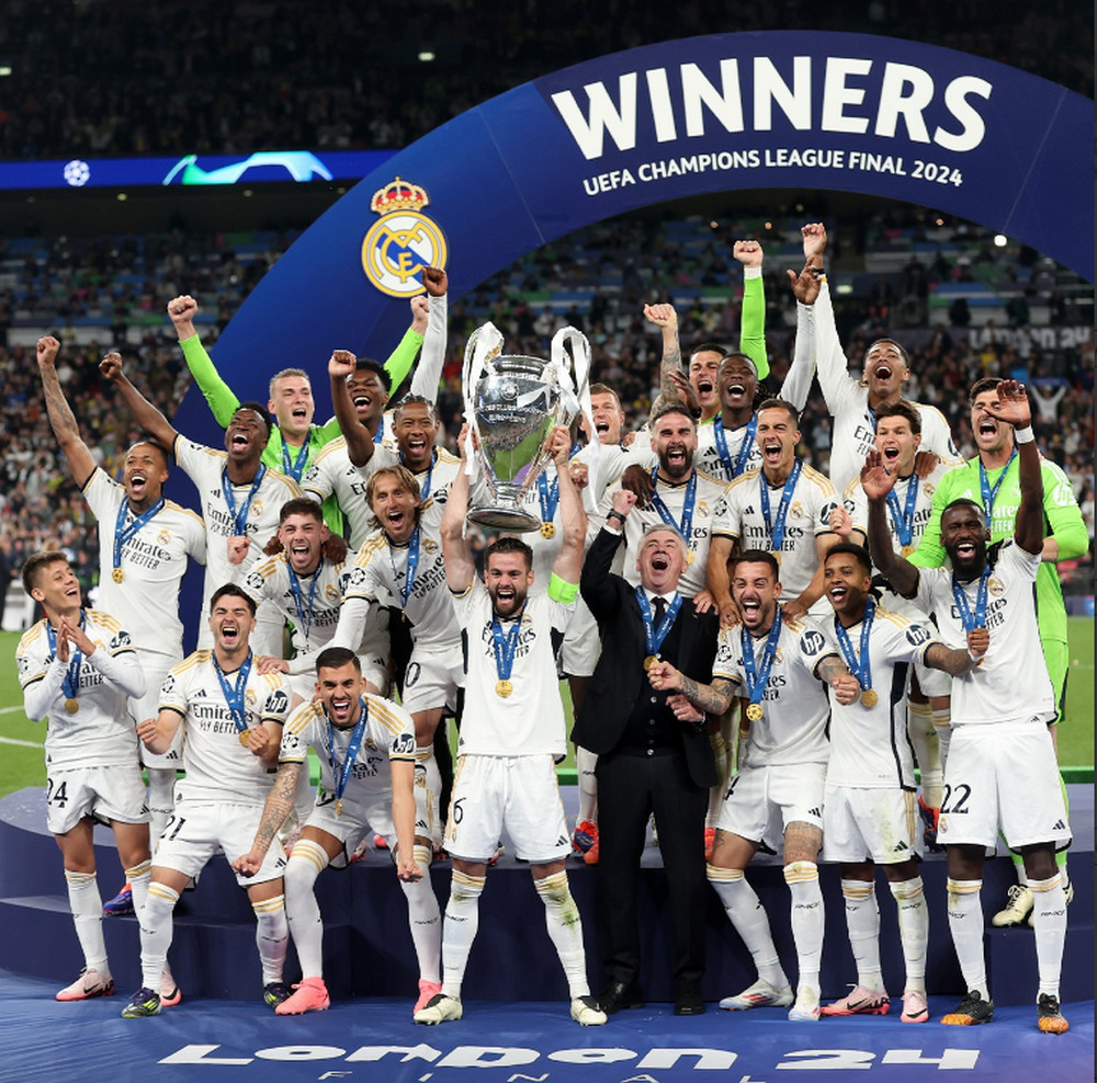 Các cầu thủ Real nâng cao chức vô địch Champions League 2023-2024.