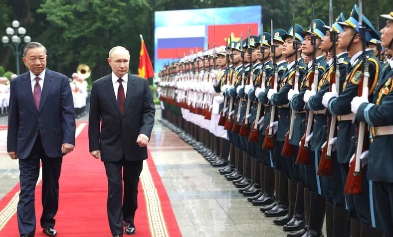 Ảnh chụp màn hình bài đăng trên tờ La Nacion về chuyến thăm Việt Nam của Tổng thống Nga Vladimir Putin. 