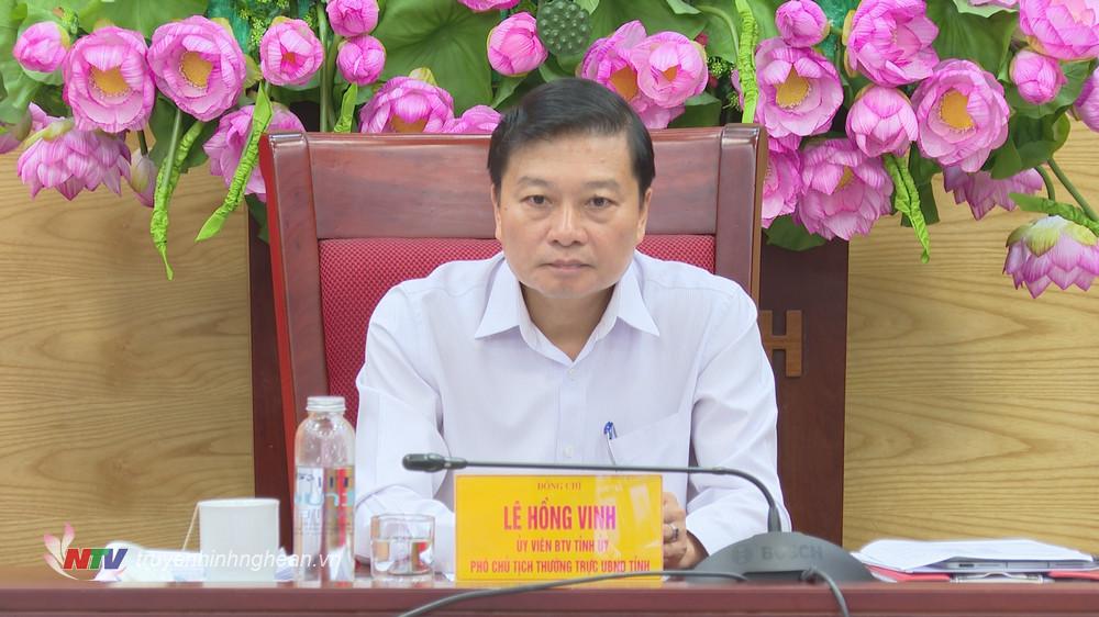 Phó Chủ tịch Thường trực UBND tỉnh Lê Hồng Vinh chủ trì hội nghị tại điểm cầu Nghệ An