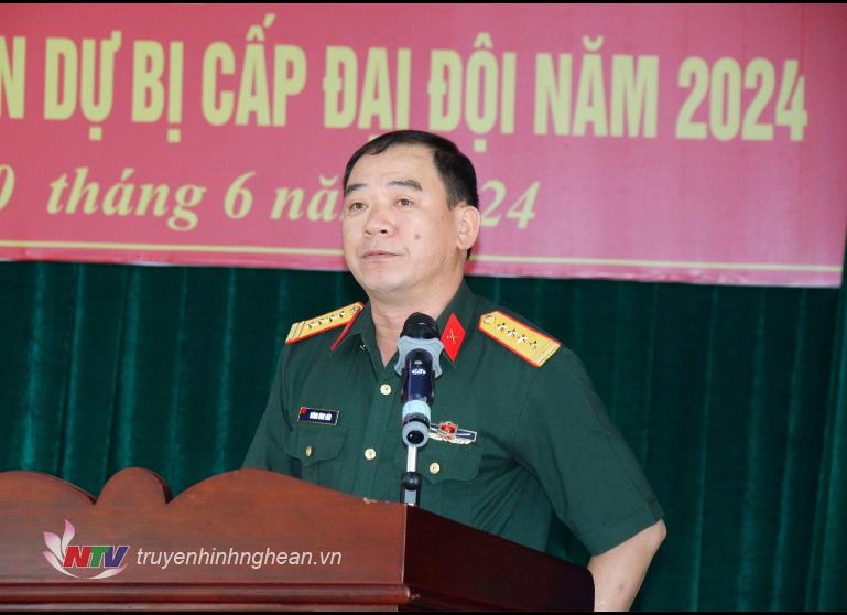 Đại tá Hoàng Đình Luân – Phó Chỉ huy trưởng Bộ Chỉ huy Quân sự tỉnh phát biểu bế mạc