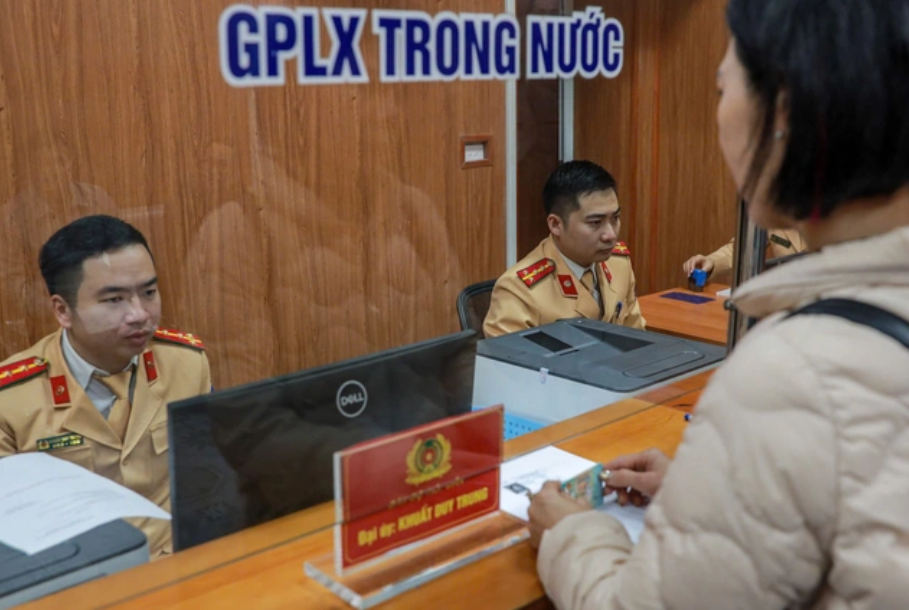 Từ ngày 1/6, thi sát hạch cấp Giấy phép lái xe sẽ áp dụng bộ đề mới.