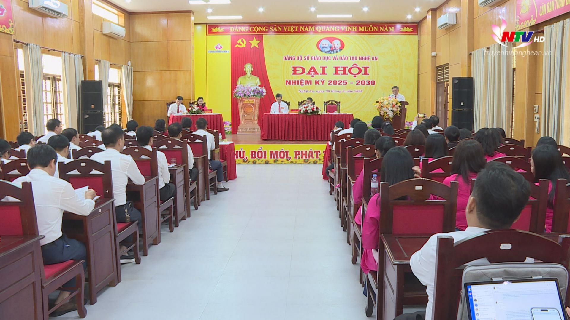 Toàn cảnh Đại hội.