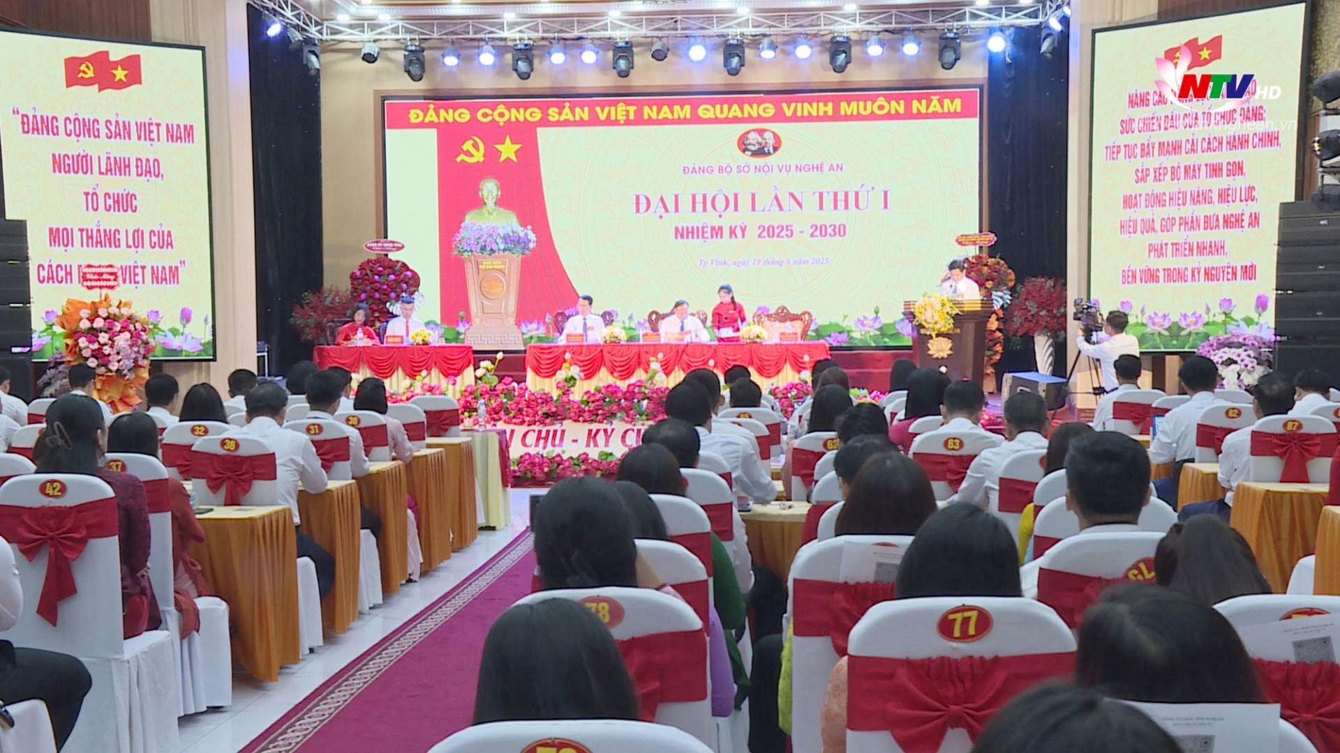 Toàn cảnh Đại hội.