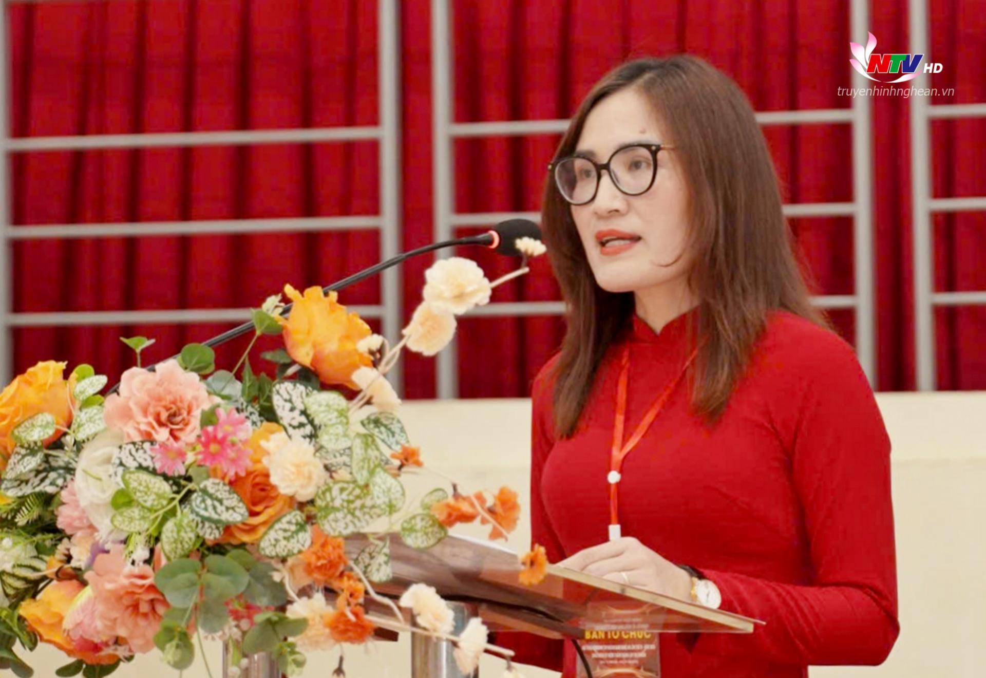 Bà Nguyễn Thị Tuyết Mai - Phó Giám đốc Agribank chi nhánh Nam Nghệ An phát biểu khai mạc.