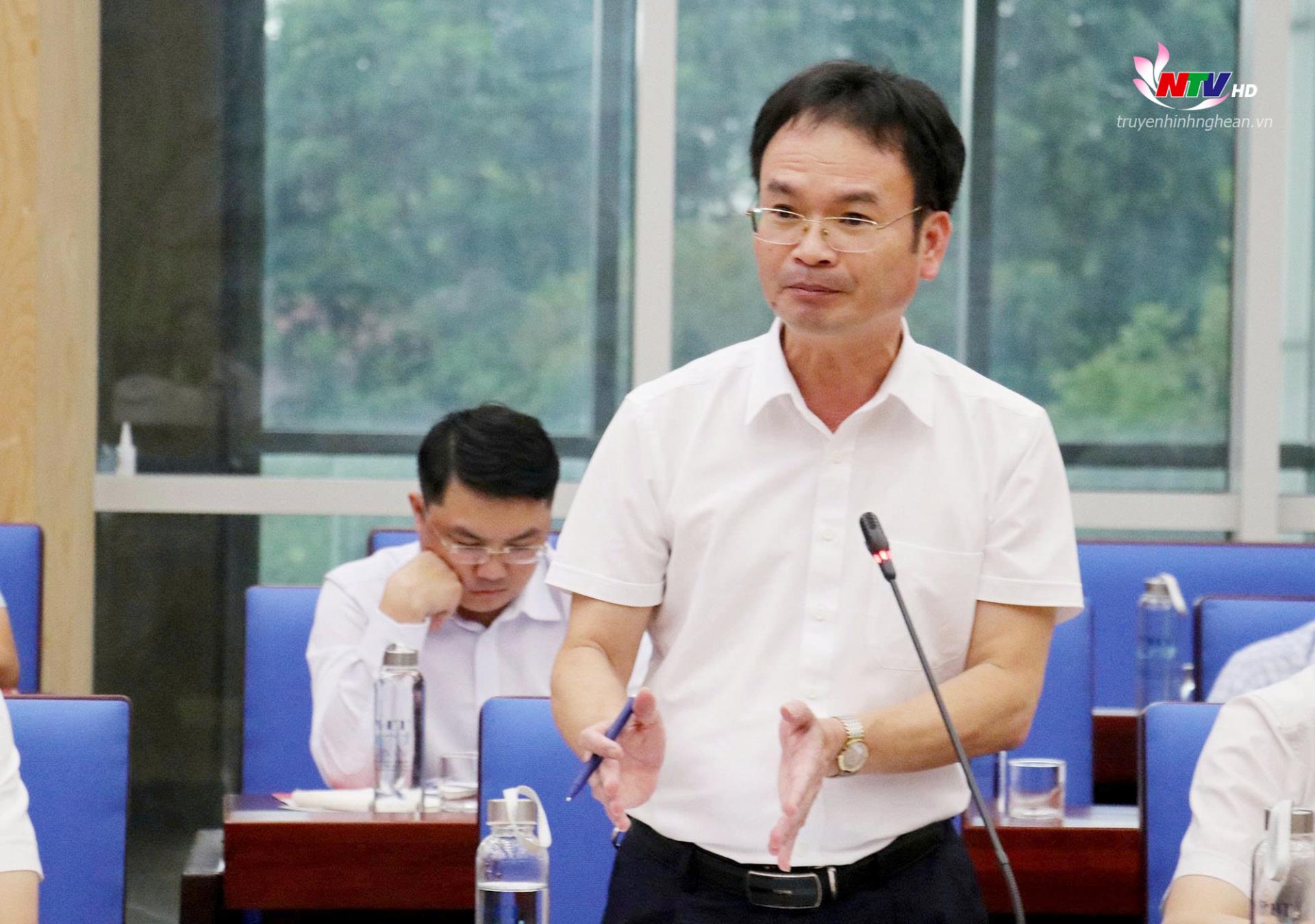 Phó Chánh Thanh tra tỉnh Nguyễn Tùng Sơn phát biểu tại cuộc họp.