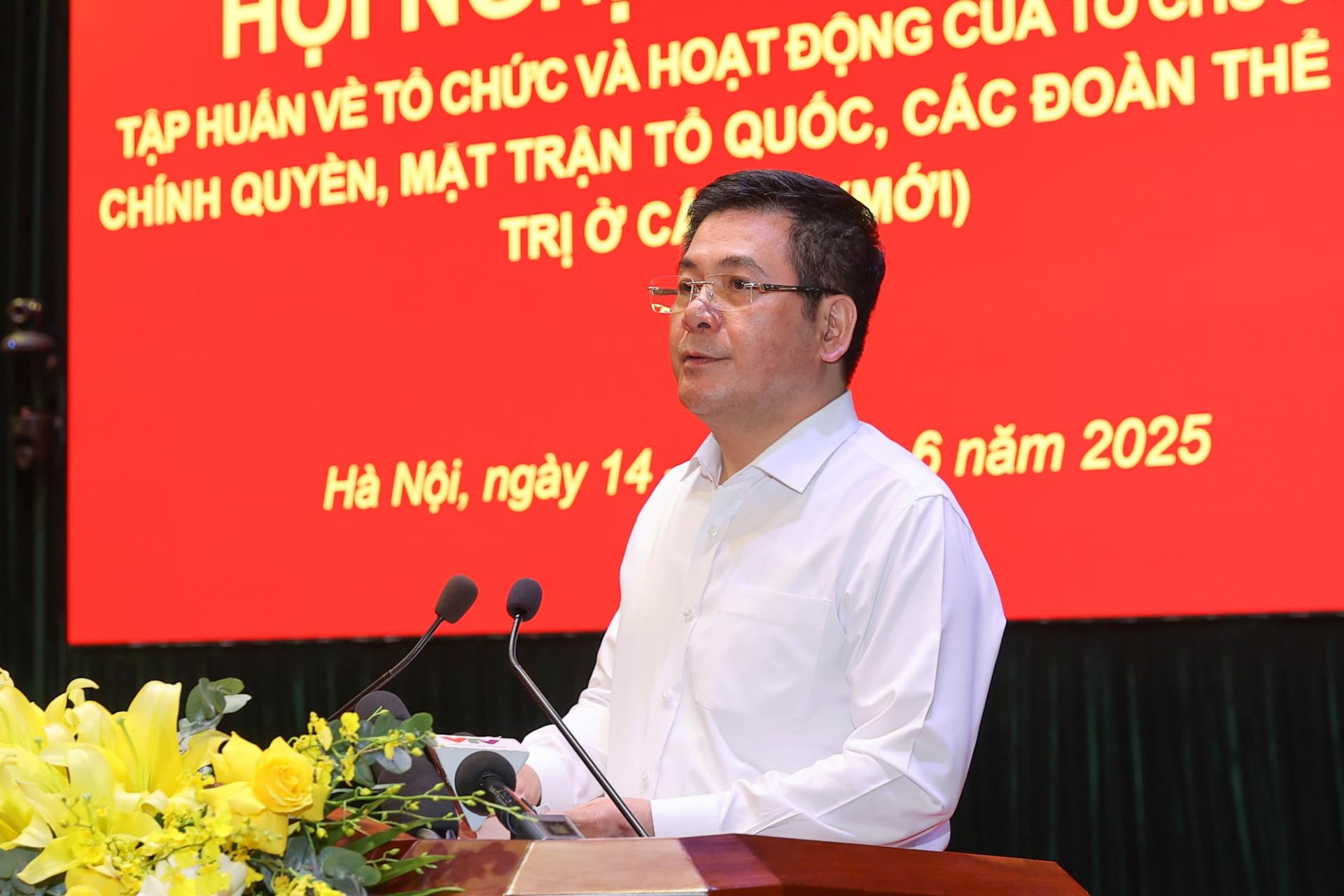 Bộ trưởng Bộ Công Thương Nguyễn Hồng Diên phát biểu tại Hội nghị.