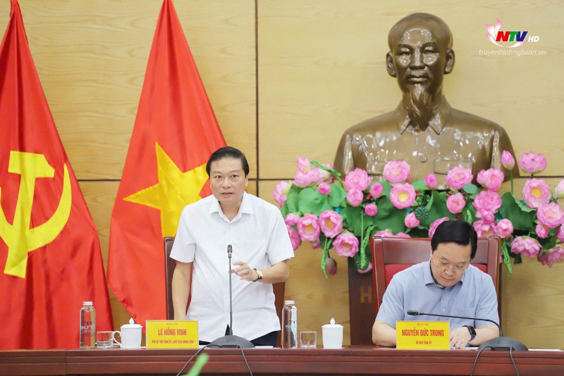 Bí thư Tỉnh uỷ Nguyễn Đức Trung và Chủ tịch UBND tỉnh Lê Hồng Vinh chủ trì cuộc họp.