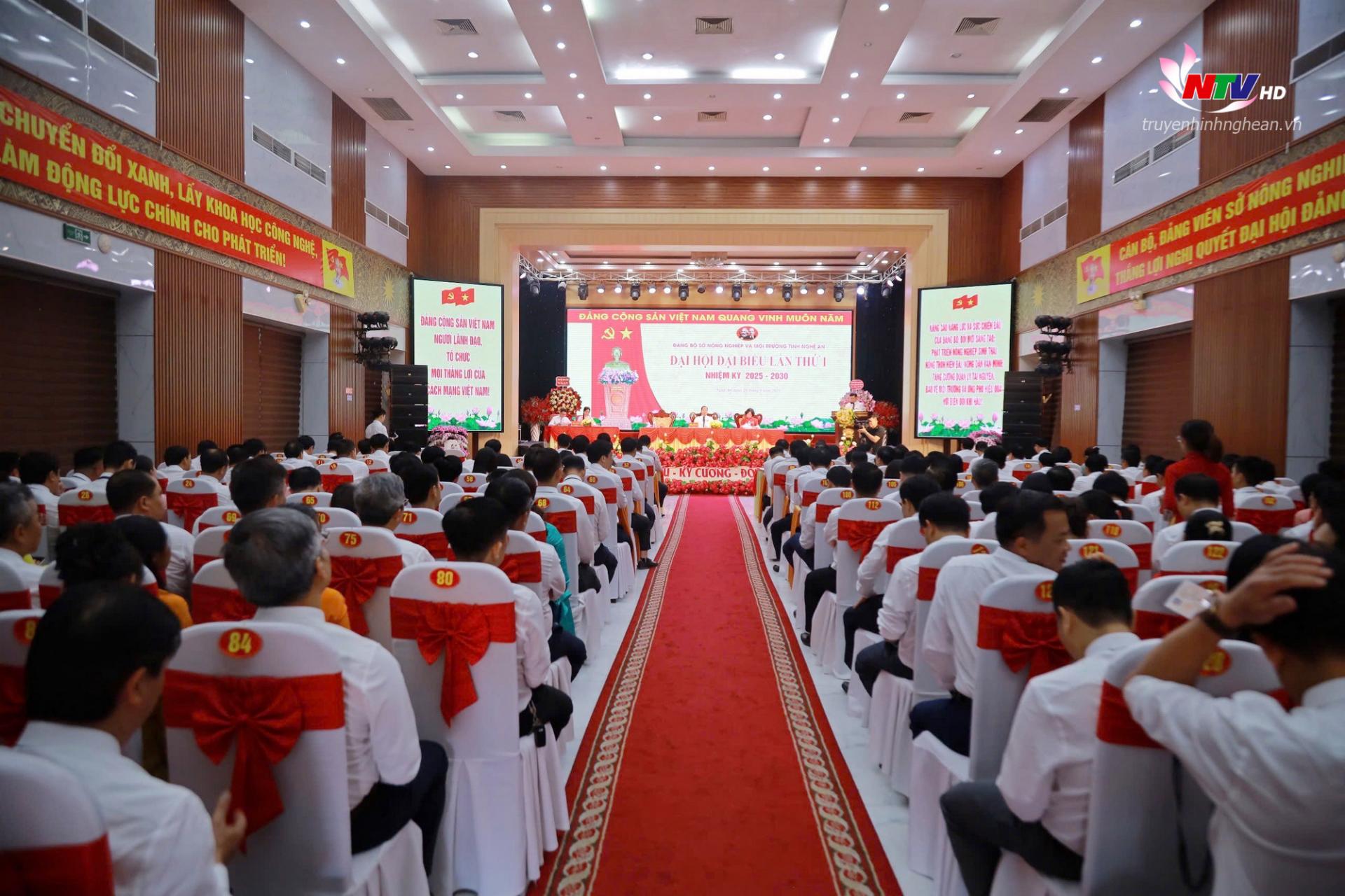 Toàn cảnh Đại hội.