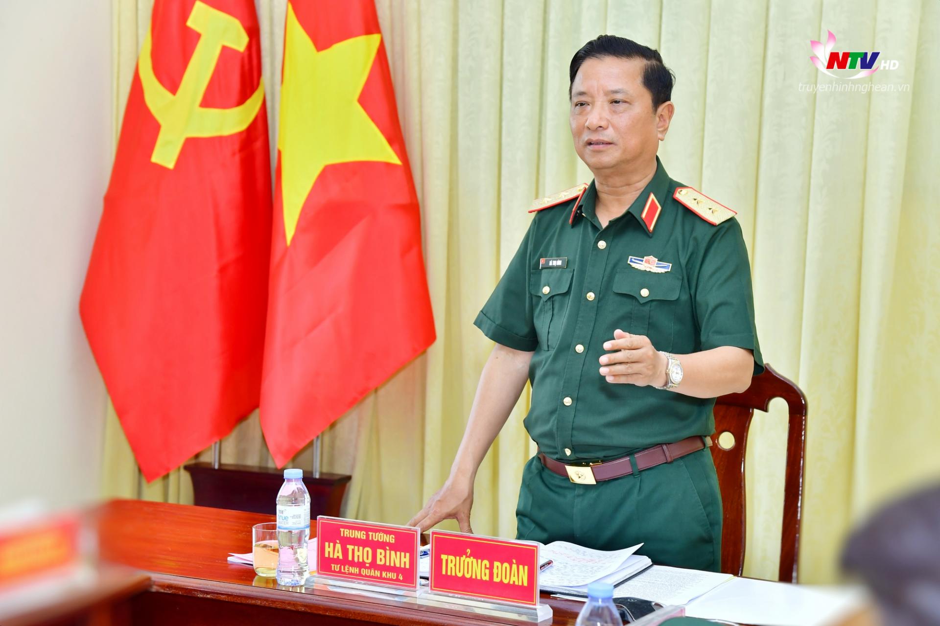 Trung tướng Hà Thọ Bình, Tư lệnh Quân khu phát biểu giao nhiệm vụ cho Bộ Chỉ huy Quân sự tỉnh Nghệ An.