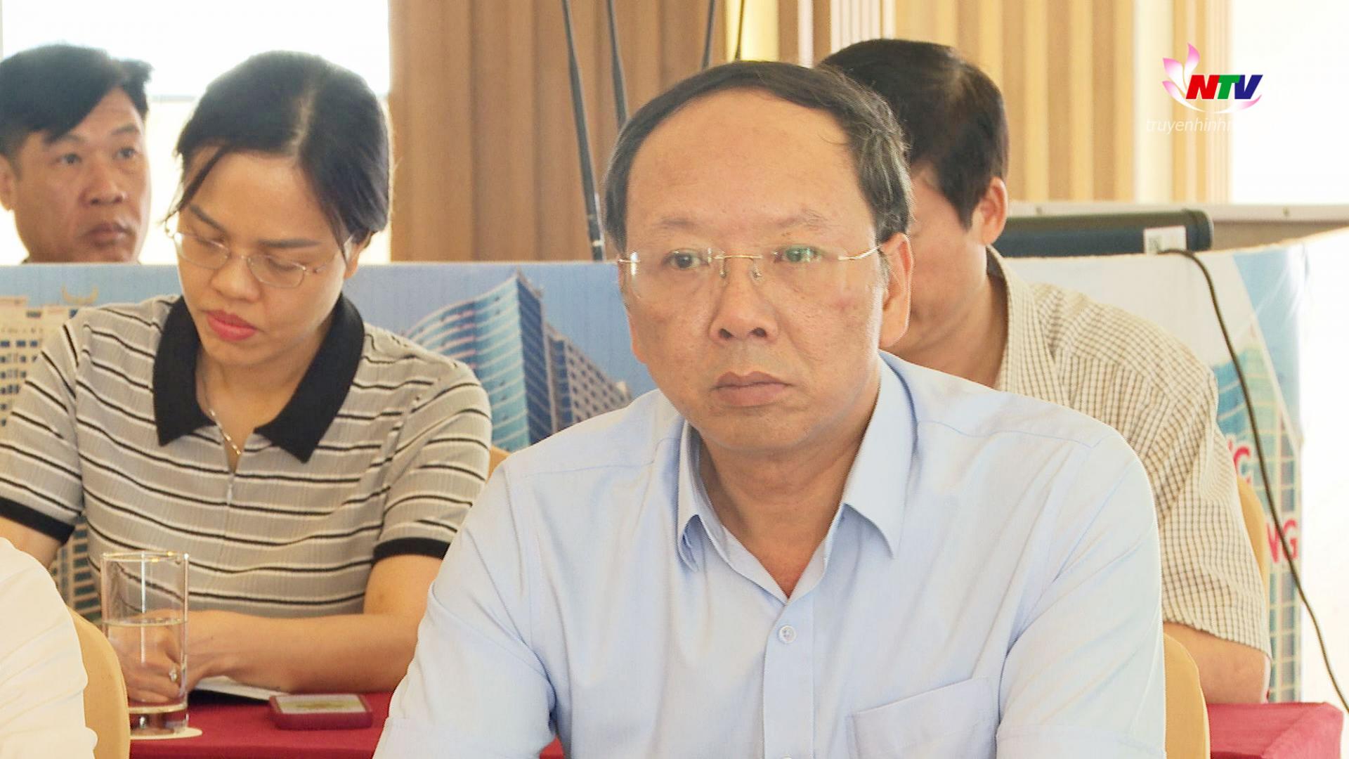 Đồng chí Bùi Thanh An - Uỷ viên BTV Tỉnh uỷ, Phó Chủ tịch Thường trực UBND tỉnh Nghệ An dự hội nghị.