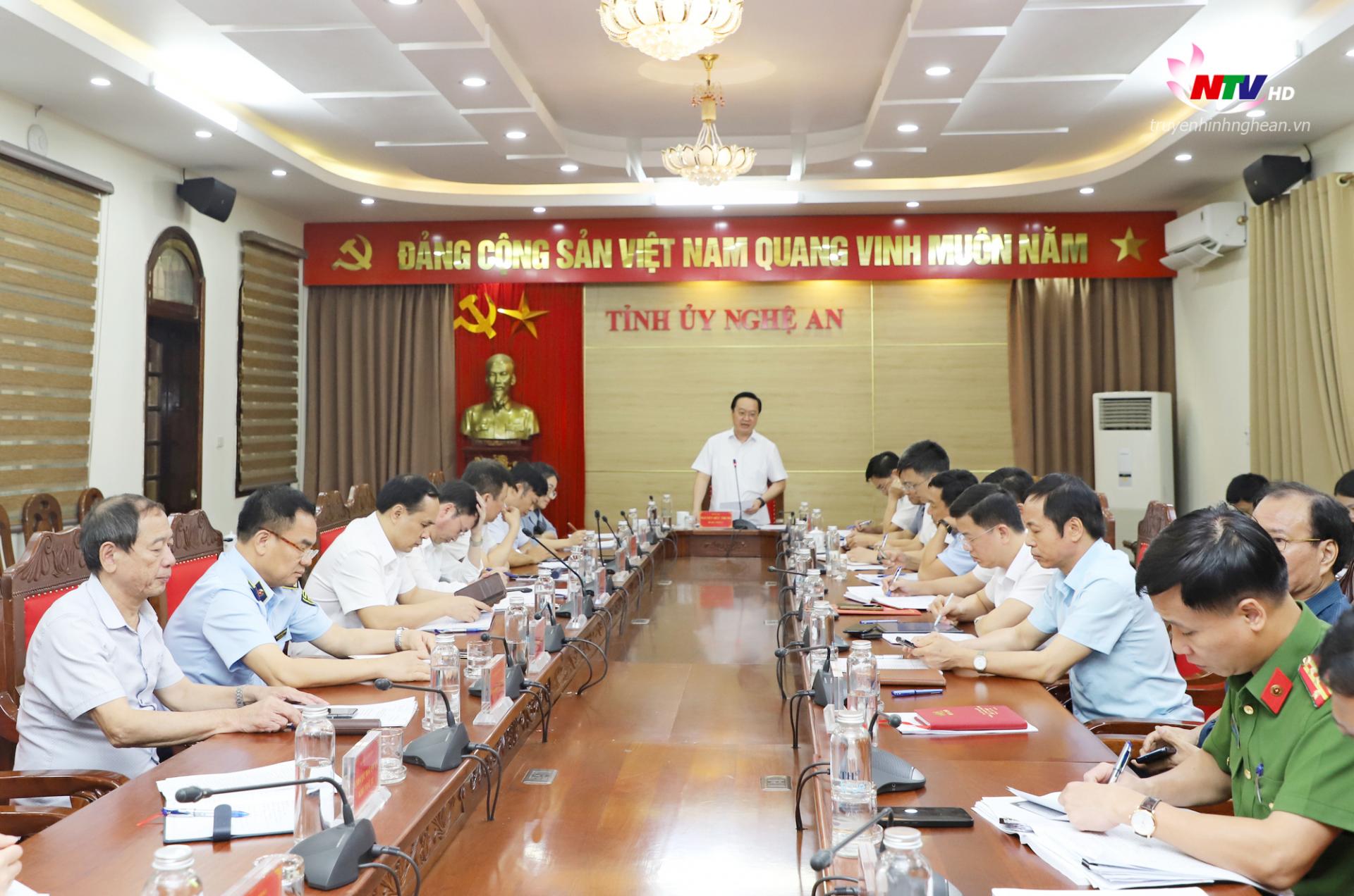 Toàn cảnh hội nghị.