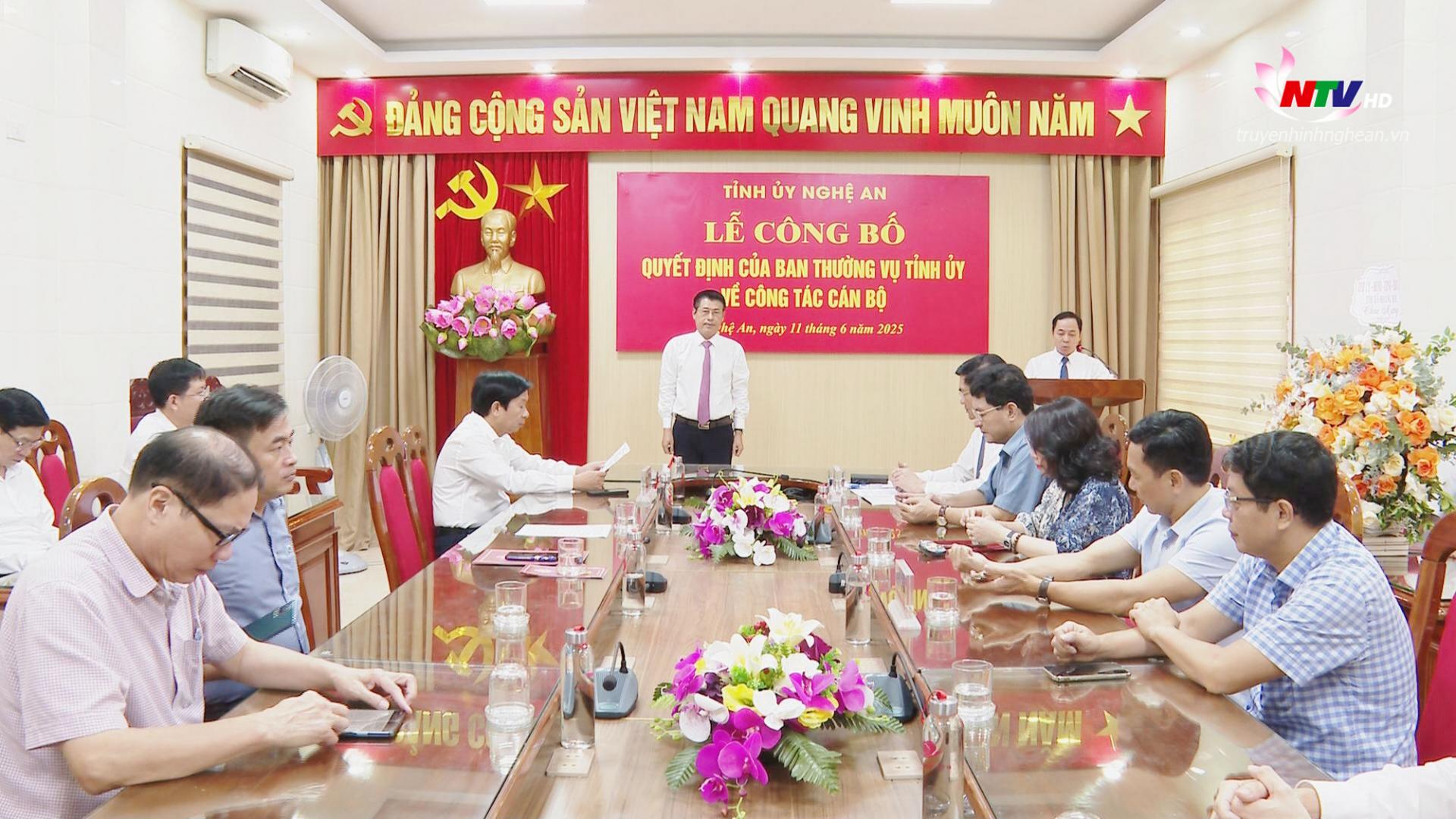 Toàn cảnh buổi lễ.