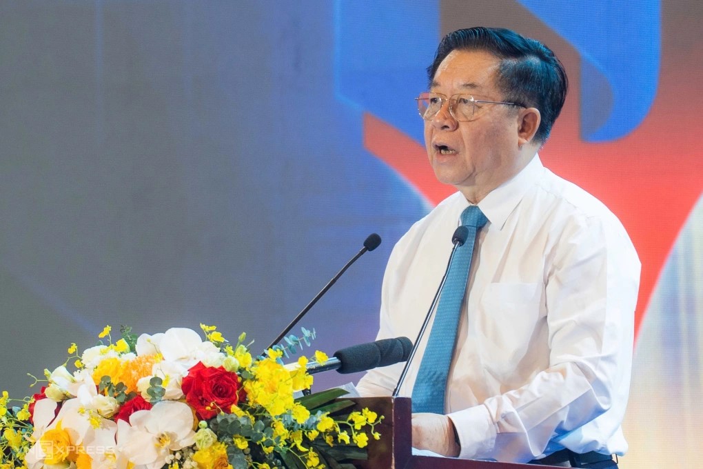 Trưởng ban Tuyên giáo và Dân vận trưng ương Nguyễn Trọng Nghĩa phát biểu khai mạc Hội Báo năm 2025.