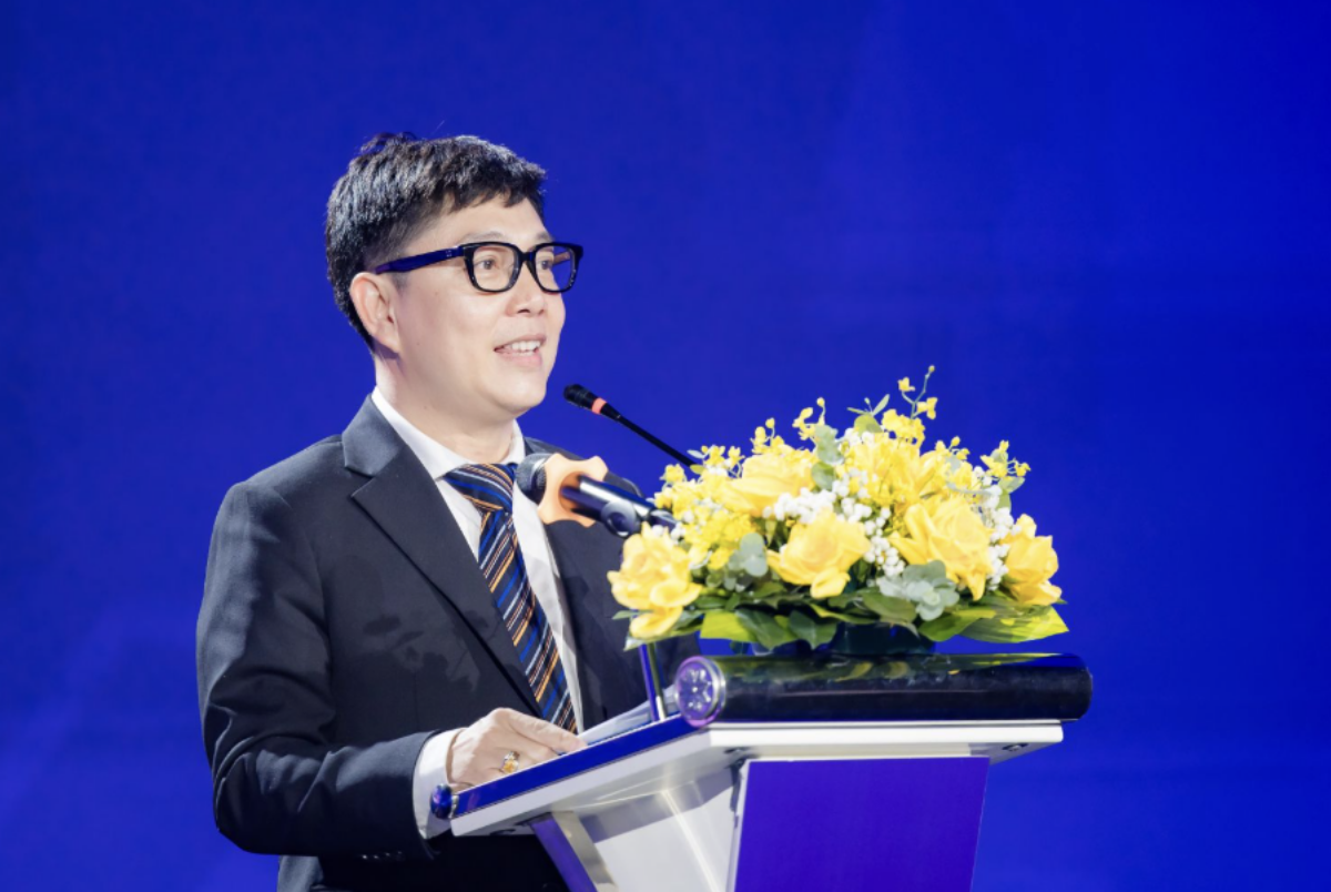 Ông Nguyễn Tấn Phong, Phó Chủ tịch Hiệp hội Thương mại điện tử Việt Nam kiêm Trưởng Đại diện phía Nam (VECOM).