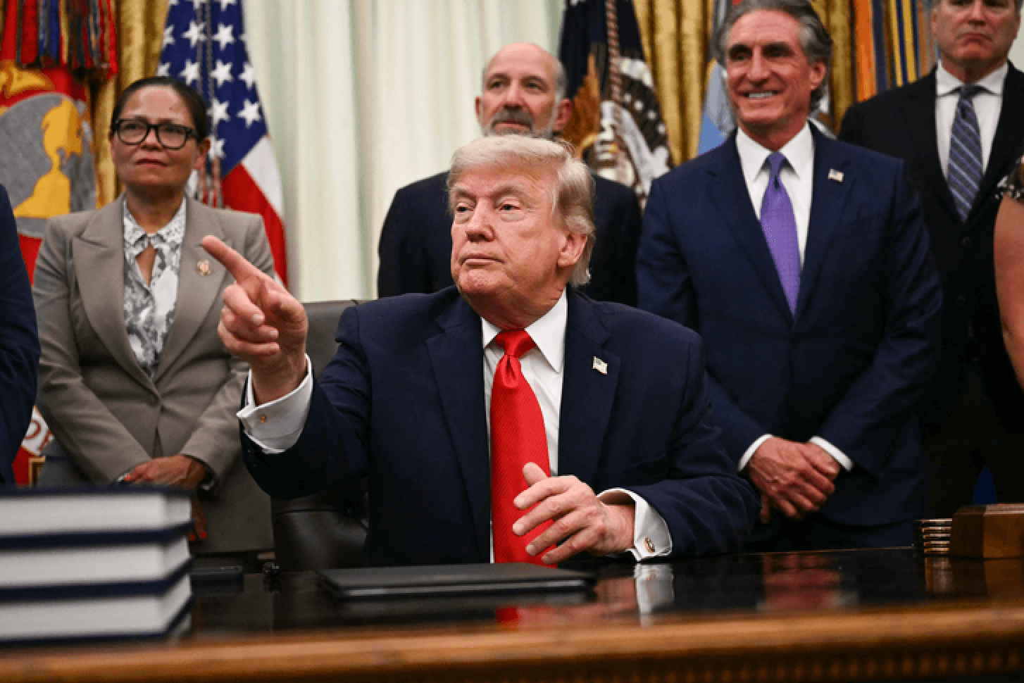 Tổng thống Mỹ Donald Trump cảnh báo Iran có nguy cơ không tồn tại sau khi Mỹ không kích Iran. Ảnh: AFP