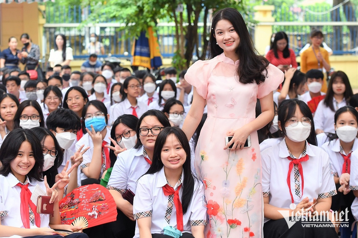 Giáo viên phổ thông sẽ được khảo sát năng lực tiếng Anh trước ngày 23/6. Ảnh minh họa: Hoàng Hà