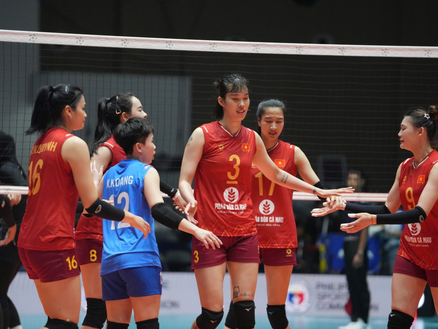 Tuyển bóng chuyền nữ Việt Nam giành HCĐ AVC Nations Cup - Ảnh: Vietcontent