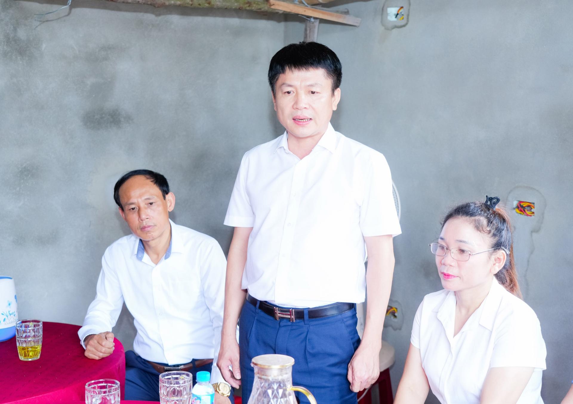 Giám đốc Ngân hàng Thương mại Cổ phần Đầu tư và Phát triển Việt Nam (BIDV) chi nhánh Nghệ An Trần Minh Tính phát biểu tại buổi lễ. Ảnh: T.L