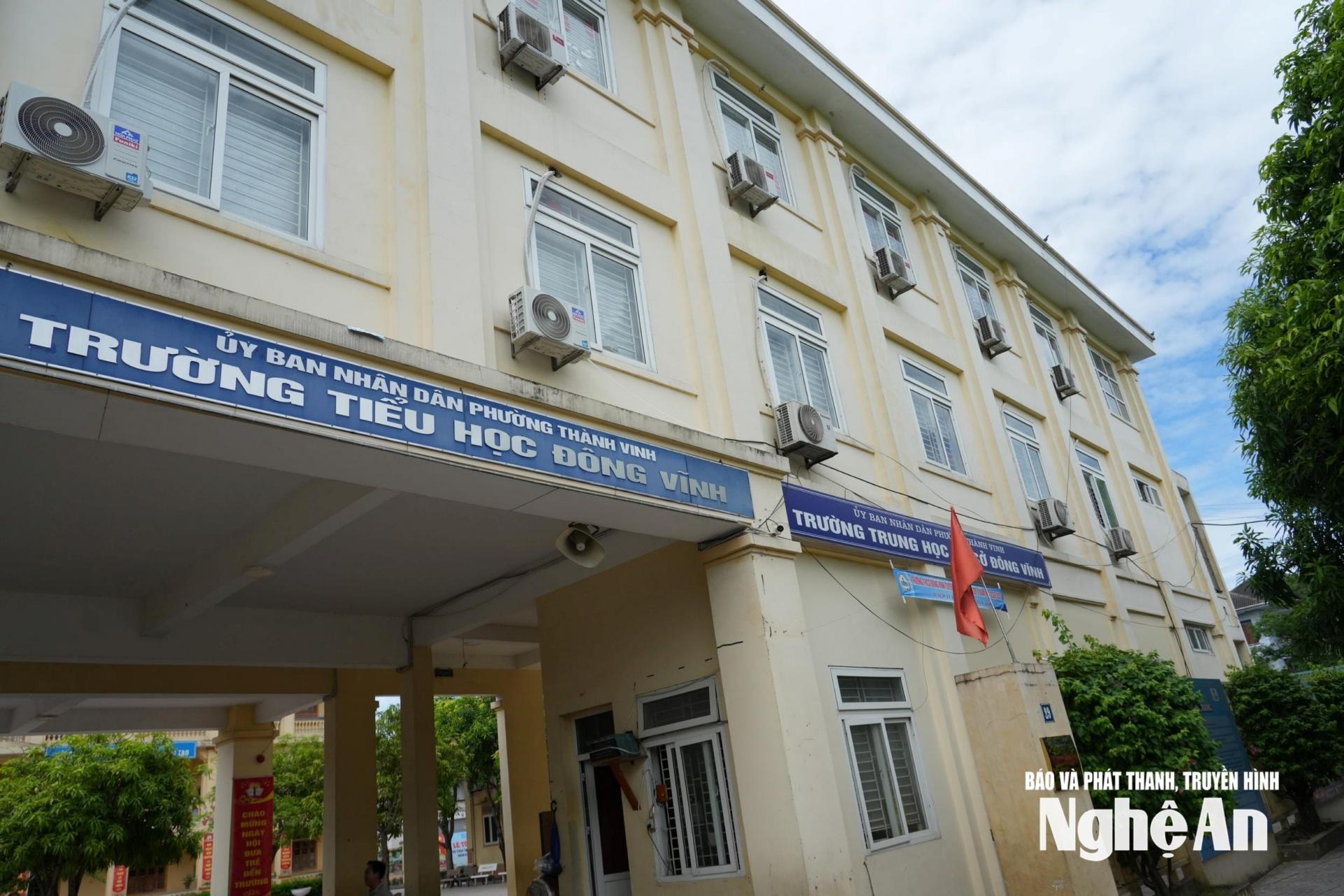 Trường THCS Đông Vĩnh đang chung cơ sở vật chất với Trường Tiểu học Đông Vĩnh. Ảnh: Mỹ Hà