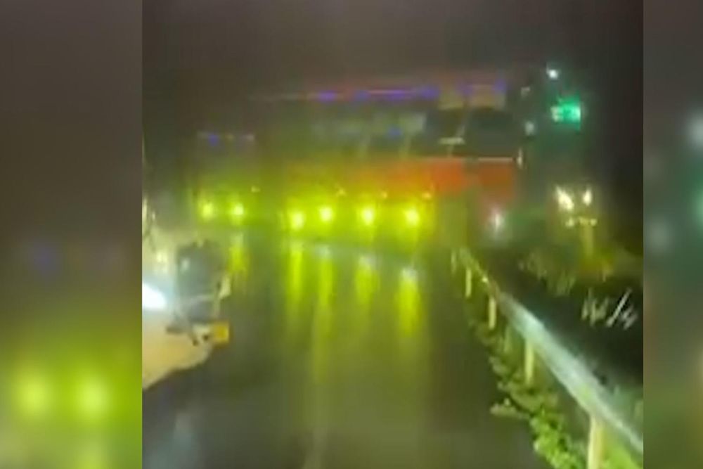 Hiện trường vụ tai nạn tại Km159+950 tuyến cao tốc Nội Bài - Lào Cai (Ảnh chụp màn hình)