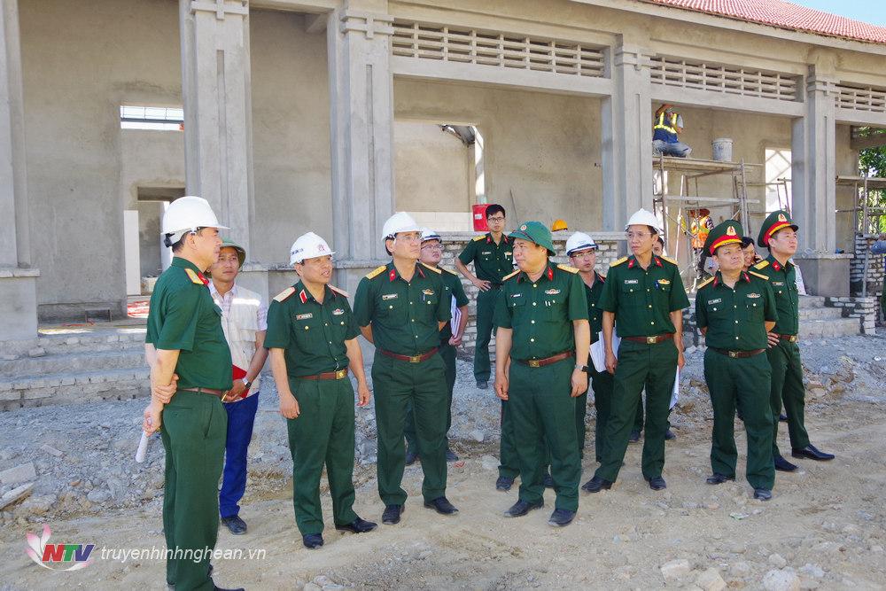 Bộ Tư lệnh Quân khu 4 kiểm tra tiến độ xây dựng doanh trại các đơn vị tại Nghệ An, Thanh Hoá