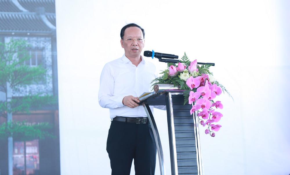 Phó Chủ tịch UBND tỉnh Bùi Thanh An phát biểu tại buổi lễ.