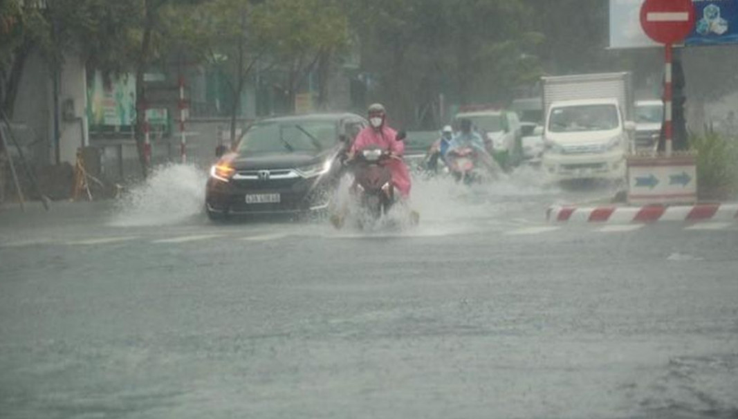 Mưa lớn tiếp tục ở hầu hết các khu vực trong cả nước hôm nay và những ngày tới.