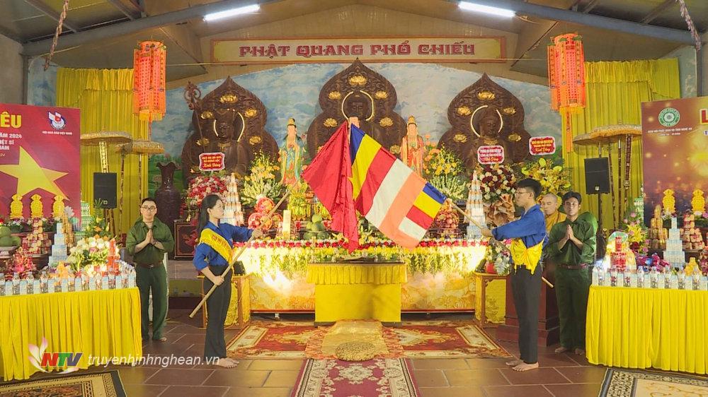 Lễ Cầu siêu cho anh linh các nhà báo chiến sỹ tại Chùa Âu Lạc – Chùa Da thành phố Vinh, ngôi Chùa duy nhất trong cả nước thờ tự 512 liệt sĩ là phóng viên, nhà báo đã hi sinh trong các cuộc chiến tranh bảo vệ Tổ quốc.