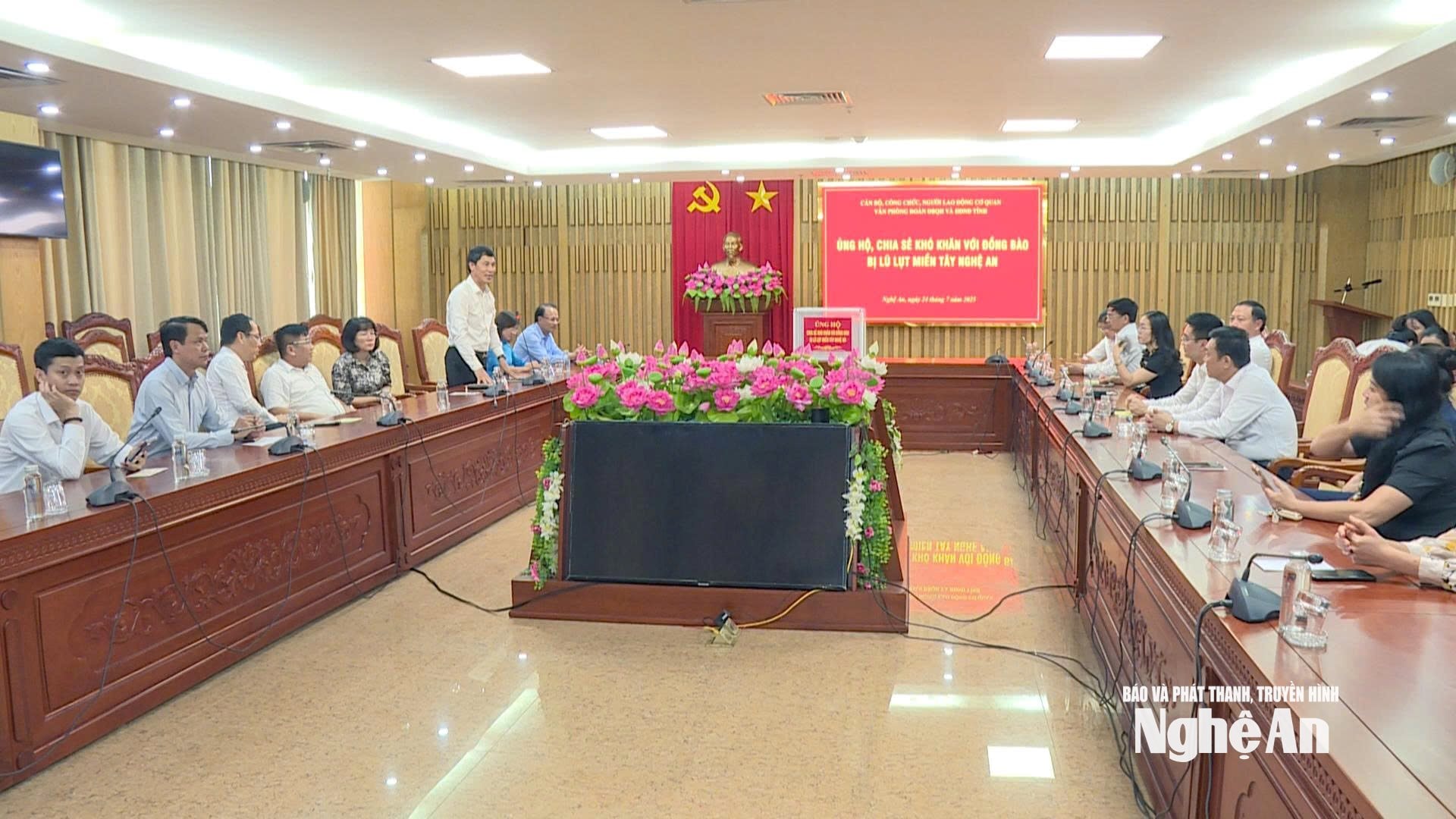 Toàn cảnh hội nghị. Ảnh: Hồng Phong