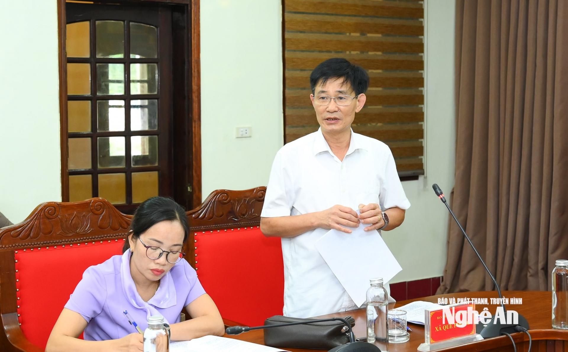 Đồng chí Trương Minh Cương - Ủy viên BCH Đảng bộ tỉnh, Bí thư Đảng ủy xã Quế Phong phát biểu tại cuộc làm việc. Ảnh: Thành Cường