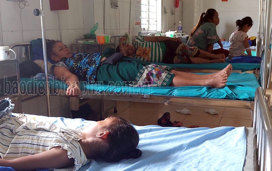 Tính đến sáng ngày 26/8, có 20 người dân nhập viện tại Trung tâm Y tế huyện Điện Biên.