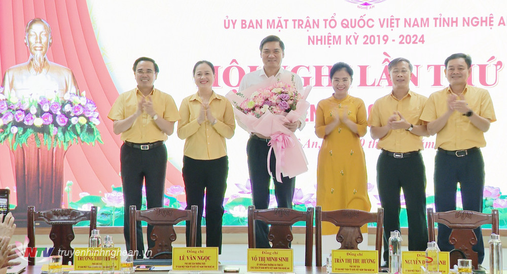 Phó Bí thư Tỉnh ủy Hoàng Nghĩa Hiếu giữ chức Phó Chủ tịch không chuyên trách Ủy ban MTTQ Việt Nam tỉnh Nghệ An nhiệm kỳ 2019 - 2024