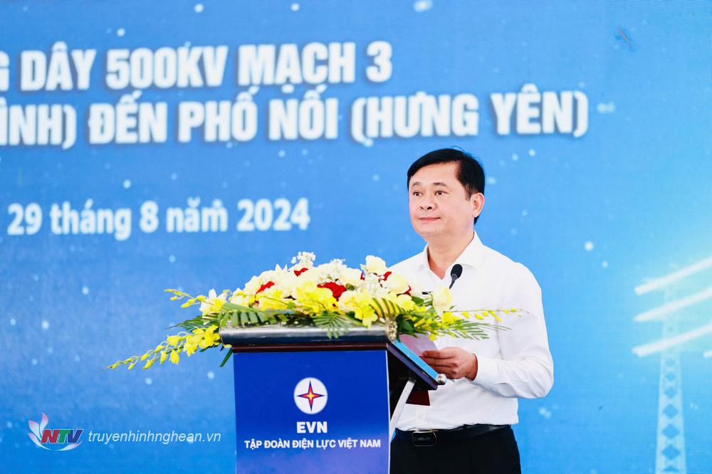 Đồng chí Thái Thanh Quý - Uỷ viên TW Đảng, Bí thư Tỉnh uỷ, Chủ tịch HĐND tỉnh, Trưởng đoàn ĐBQH tỉnh phát biểu tại buổi lễ.