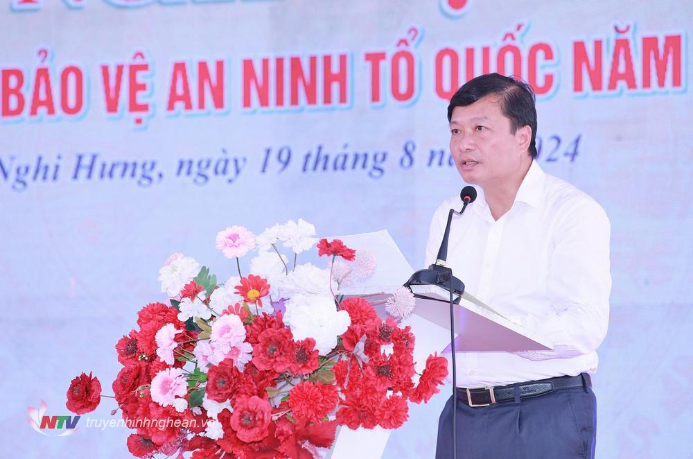 Đồng chí Lê Hồng Vinh - Ủy viên Ban Thường vụ Tỉnh ủy, Phó Chủ tịch Thường trực UBND tỉnh phát biểu tại Ngày hội.