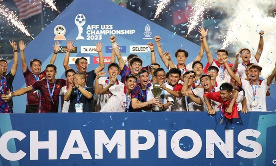 Nhiều cầu thủ trong thành phần U-23 Việt Nam vô địch Đông Nam Á được HLV Hoàng Anh Tuấn chọn tham dự ASIAD 19. 