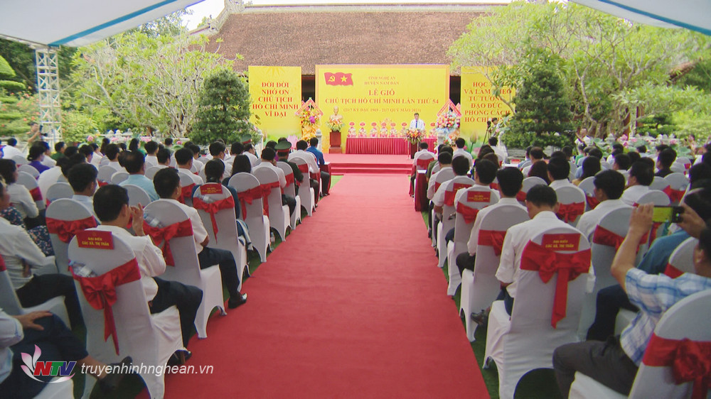 Quang cảnh lễ giỗ lần thứ 54 của Chủ tịch Hồ Chí Minh tại Khu di tích Quốc gia đặc biệt Kim Liên, Nam Đàn.