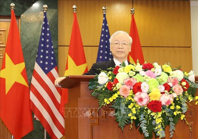 Tổng Bí thư Nguyễn Phú Trọng phát biểu tại cuộc họp báo chung. 