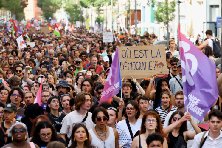 Người Pháp biểu tình ở thành phố Marseille, ngày 7/9. (Ảnh: Reuters)