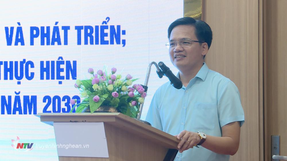 Phó Giám đốc Sở LĐ-TB&XH Bùi Văn Hưng phát biểu khai mạc lớp tập huấn.