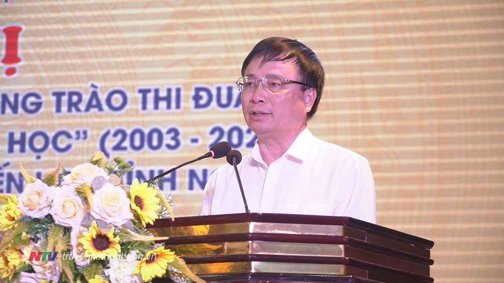Đồng chí Bùi Đình Long - Phó Chủ tịch UBND tỉnh phát biểu tại buổi lễ.