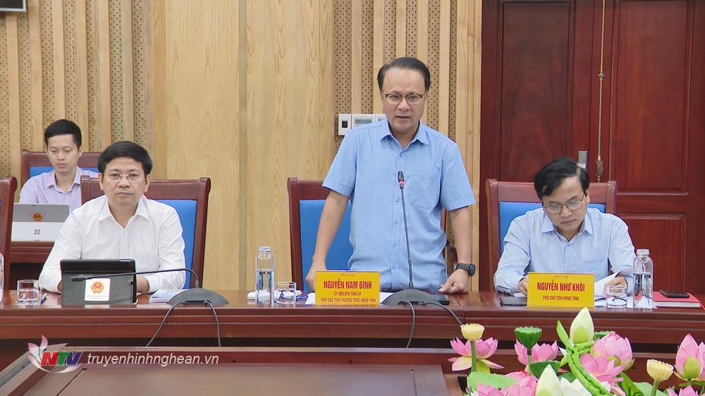 Phó Chủ tịch Thường trực HĐND tỉnh Nguyễn Nam Đình phát biểu tại cuộc làm việc.