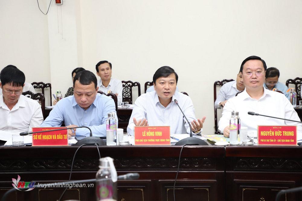 Phó Chủ tịch Thường trực UBND tỉnh Lê Hồng Vinh phát biểu tại phiên tiếp dân.