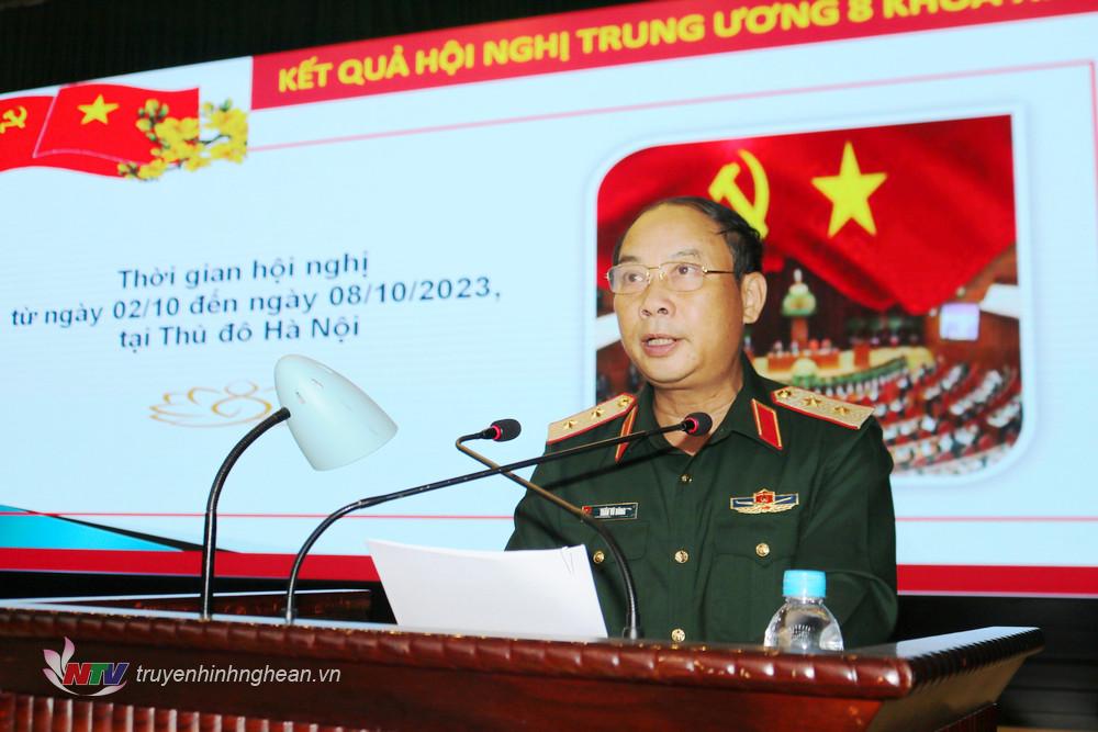 Trung tướng Trần Võ Dũng, Bí thư Đảng ủy, Chính ủy Quân khu thông báo nhanh kết quả Hội nghị Trung ương 8 - Khóa XIII.