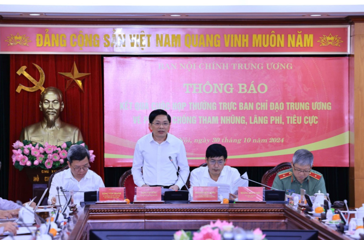 Ông Đặng Văn Dũng - Phó Trưởng Ban Nội chính Trung ương thông tin về kết quả phiên họp của Thường trực Ban Chỉ đạo Trung ương về phòng chống tham nhũng, lãng phí, tiêu cực.