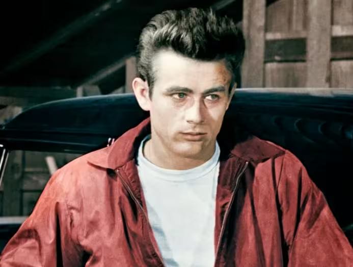 James Dean trong phim Rebel Without A Cause (Ảnh: Warner Bros)