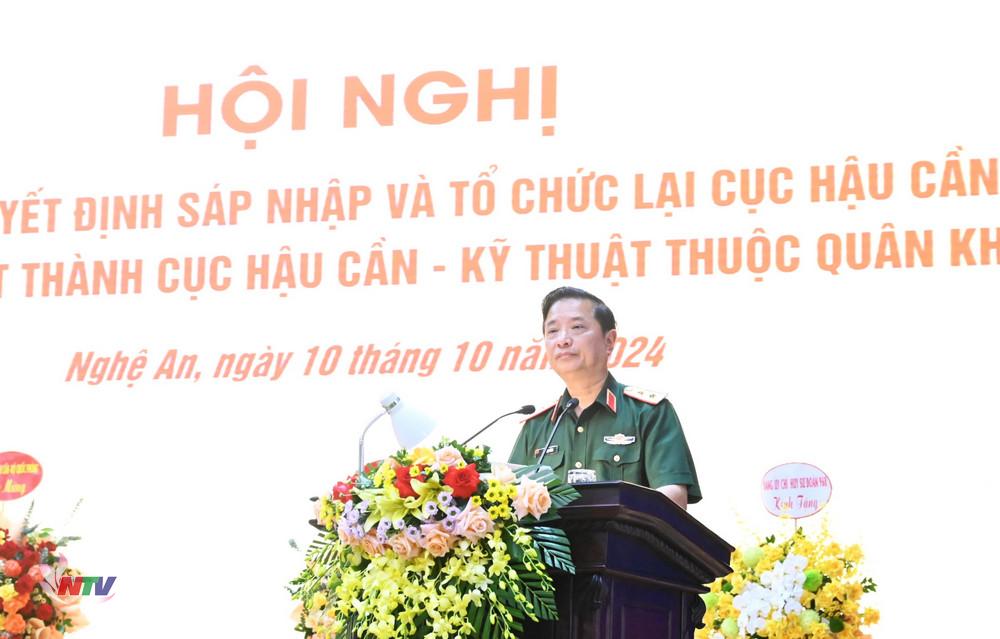 Trung tướng Hà Thọ Bình, Tư lệnh Quân khu phát biểu chỉ đạo.