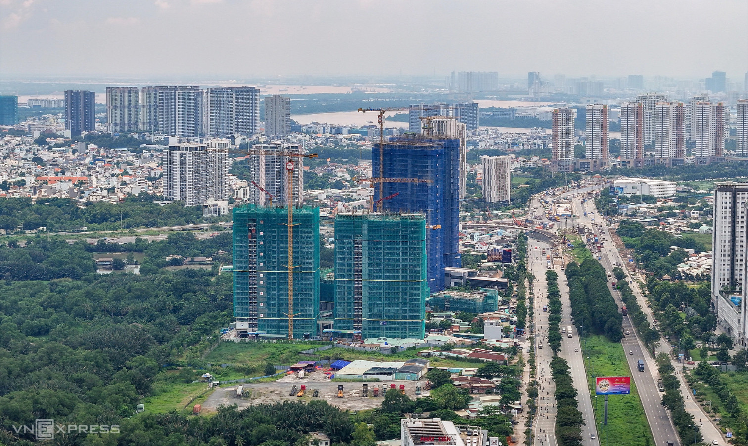 Bất động sản khu đông TP HCM. Ảnh: Quỳnh Trần