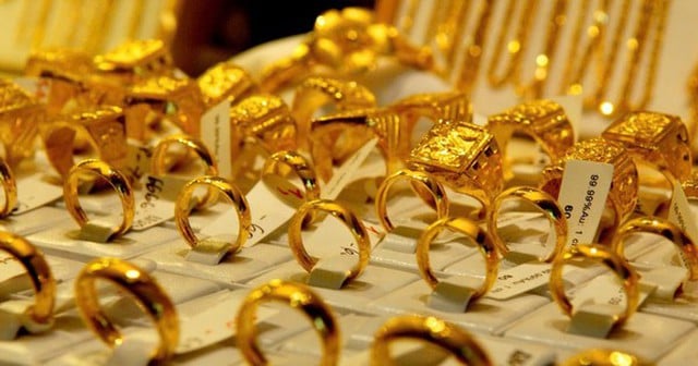 Giá vàng hôm nay (chiều 27-10): Giá vàng SJC giảm nhẹ. Ảnh minh họa: TTXVN 