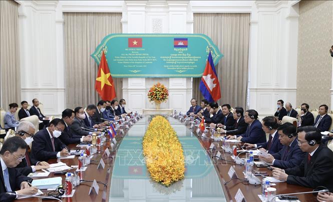 Thủ tướng Phạm Minh Chính hội đàm với Thủ tướng Campuchia Samdech Techo Hun Sen. 