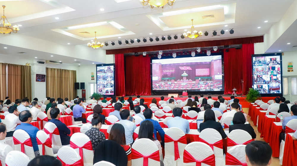 Toàn cảnh hội nghị tại điểm cầu chính tỉnh Nghệ An.